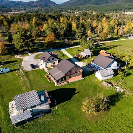 Apartments Marija Vrelo Koreničko Kültér fotó
