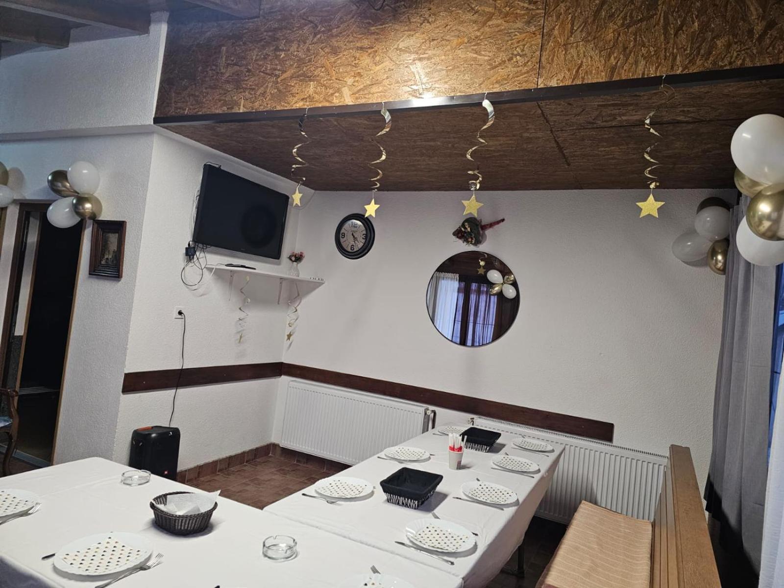 Apartments Marija Vrelo Koreničko Kültér fotó